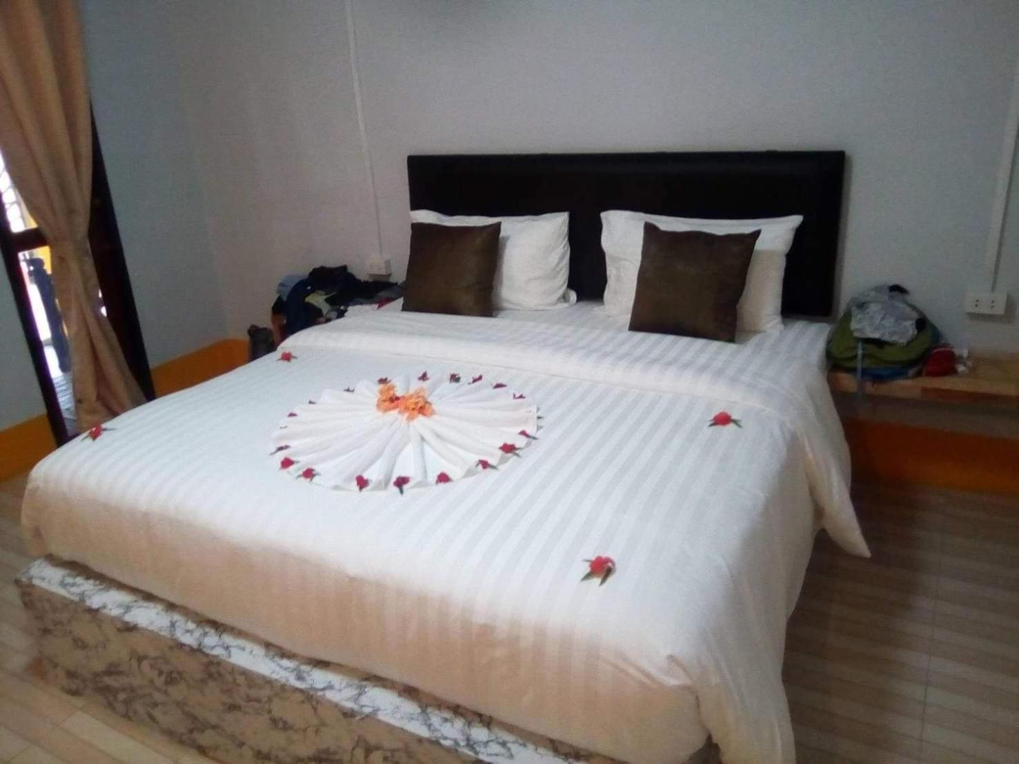 Mookboonchu Guesthouse ,Kohmook Trang Koh Mook Eksteriør billede
